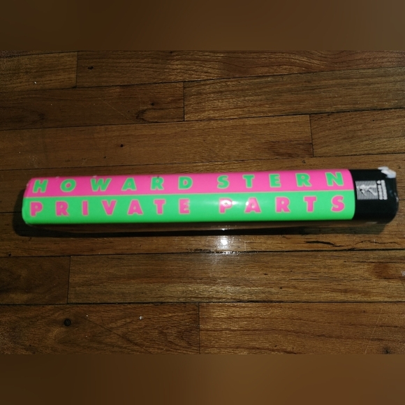 Howard Stern Private Parts Book - Picture 3 of 5